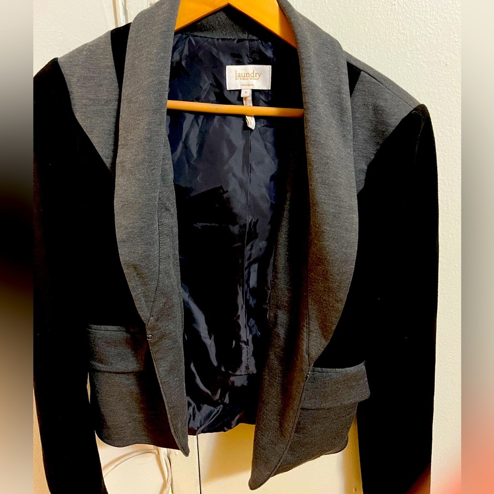Chinese Laundry Woman’s Blazer